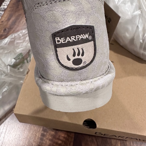 Brand new with tags Bear Paw ankle boots - Picture 2 of 3